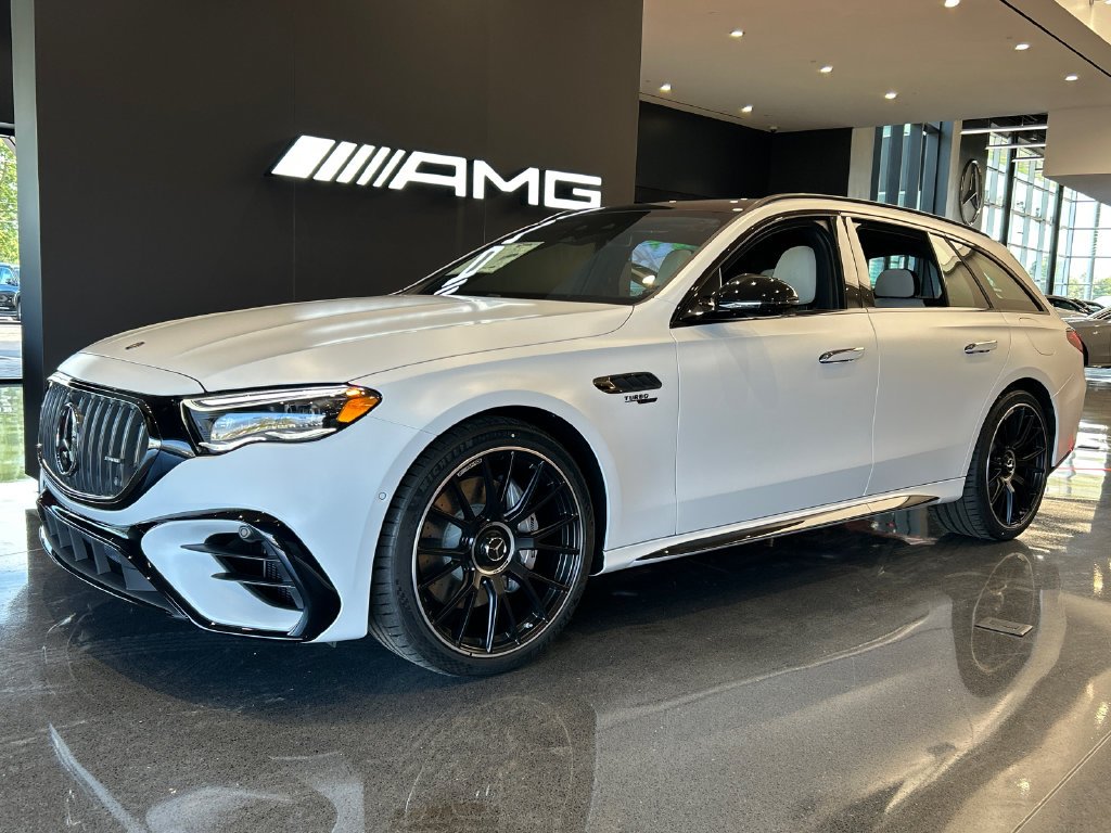 New 2027 MANUFAKTUR Moonlight White Magno Mercedes-Benz AMG® E 53 Hybrid Wagon image 1