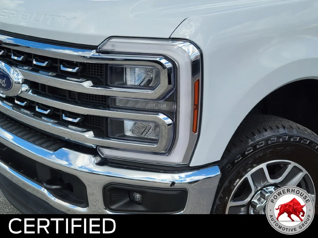Used 2026 White Ford Lariat image 11
