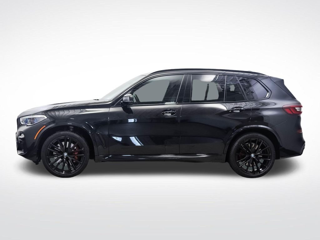 Used 2021 Black Sapphire Metallic BMW M50i image 2