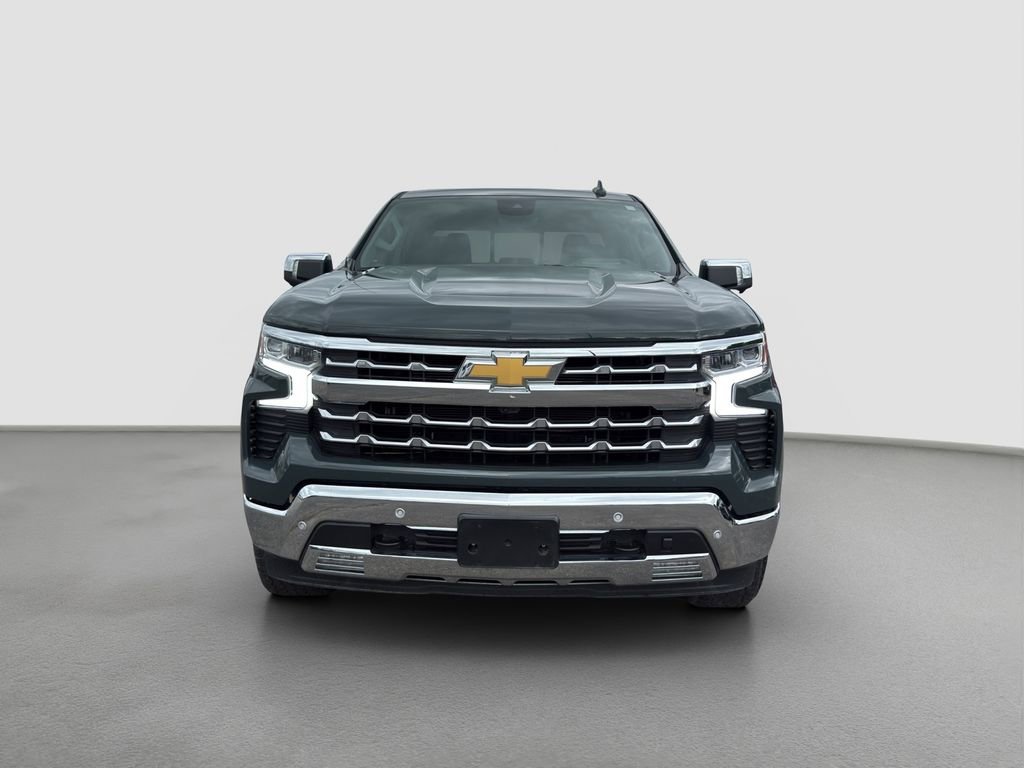 Used 2025 Chevrolet Silverado 1500 LTZ with VIN 1GCUKGE8XSZ328575 for sale in Kansas City