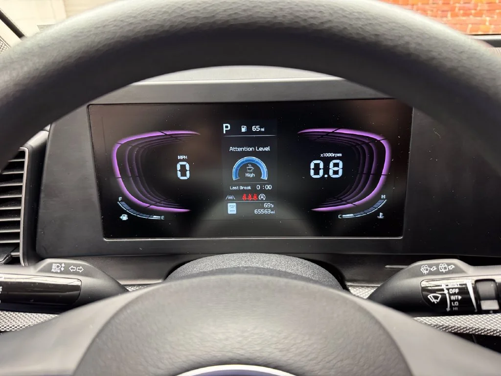 Certified Used 2023 Gray Kia LX image 15