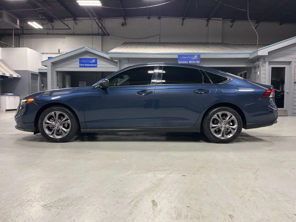2024 Honda Accord EX - Photo 36