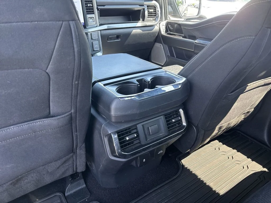Used 2022 Gray Ford XLT image 24