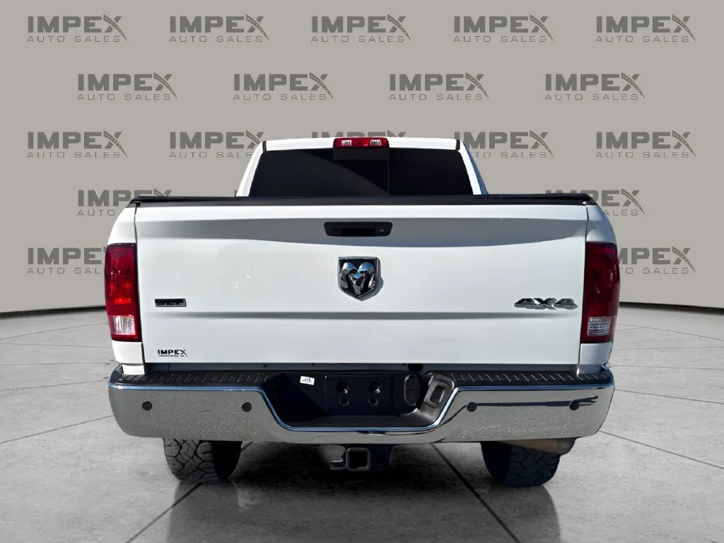 Used 2018 White Ram SLT image 4