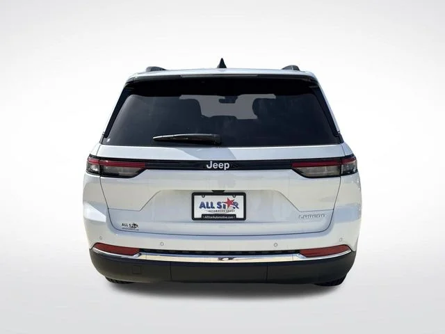 New 2026 White Jeep Laredo X image 7