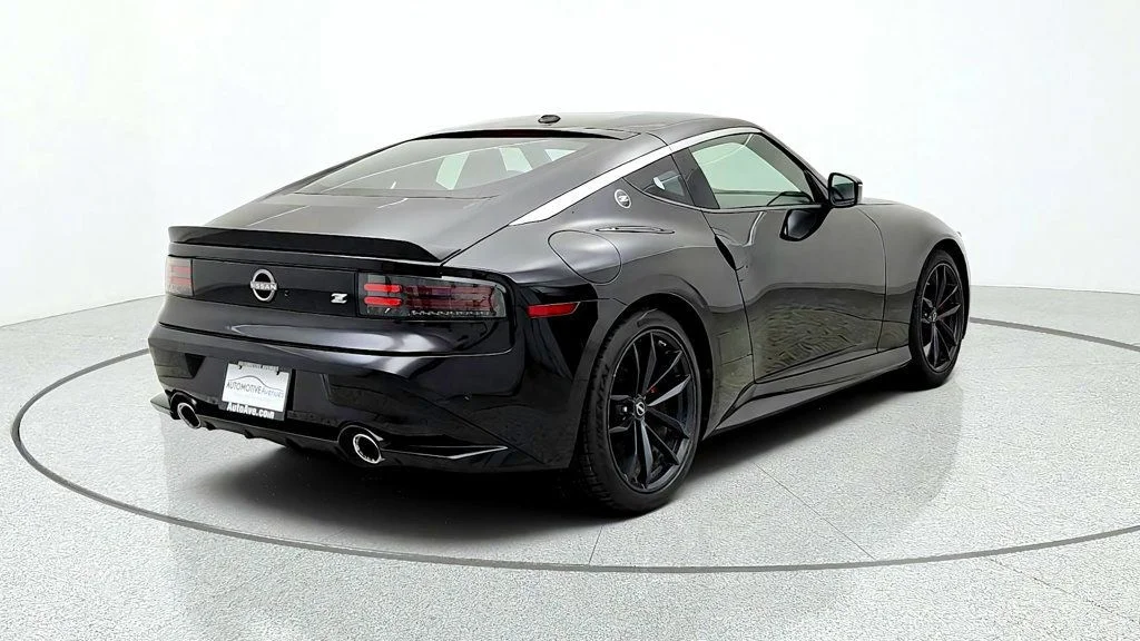 Used 2024 Black Diamond Pearl Nissan Performance Automatic image 5