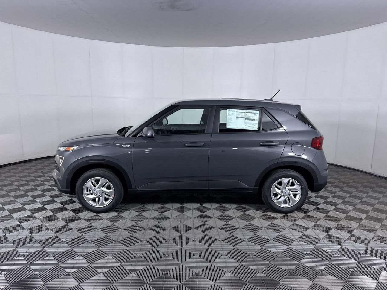 New 2026 Ecotronic Gray Hyundai SE image 8