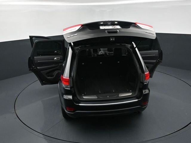 Used 2015 Black Jeep Limited image 29