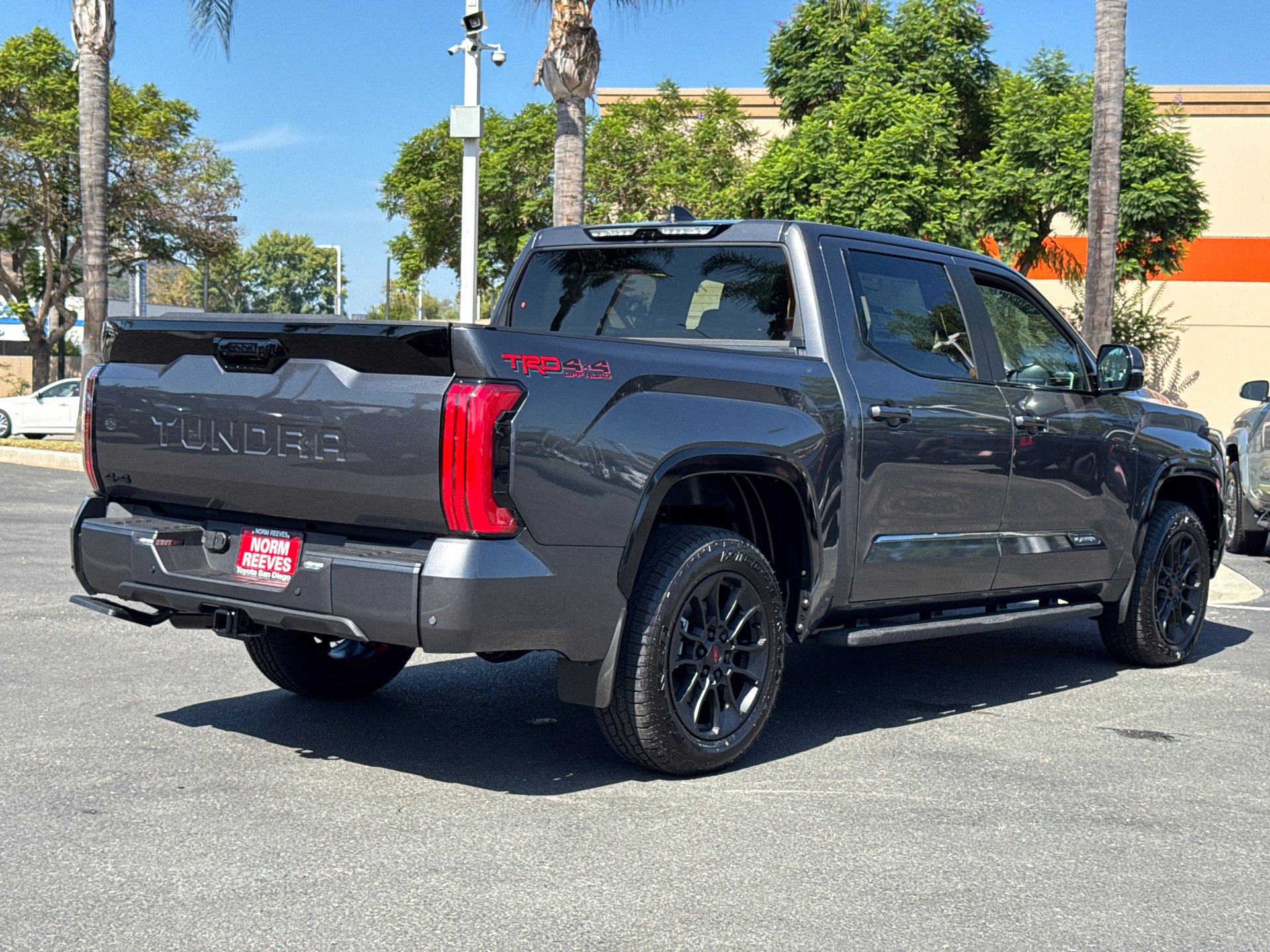 New 2026 Magnetic Gray Metallic Toyota  Platinum image 13