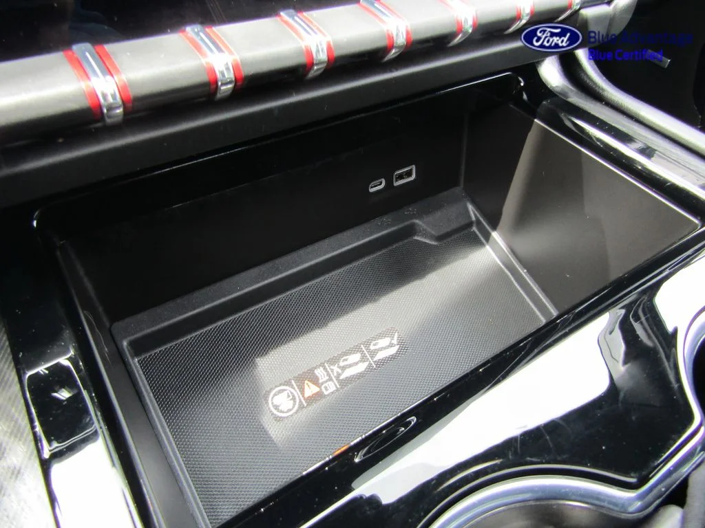 Certified Used 2025 Titanium Rush Metallic GMC AT4 image 39