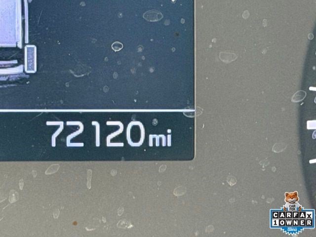 Used 2022 Snow White Pearl Kia LX image 9