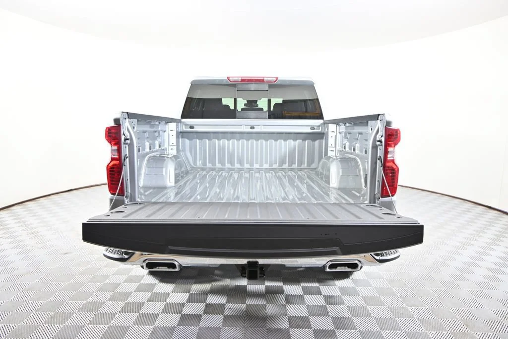 2026 Chevrolet Silverado 1500 LT - Photo 6