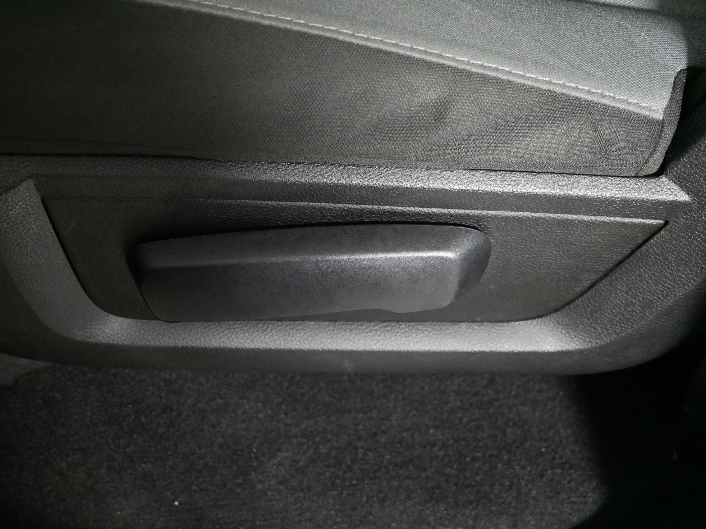 Used 2023 Bright White Clearcoat Ram SLT image 20