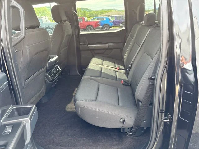 Used 2023 Black Metallic Ford XLT image 16