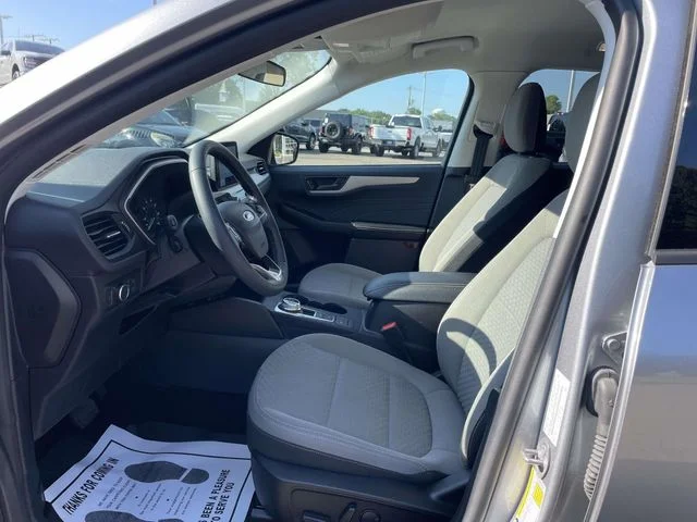 Certified Used 2022 Silver Metallic Ford SE image 16