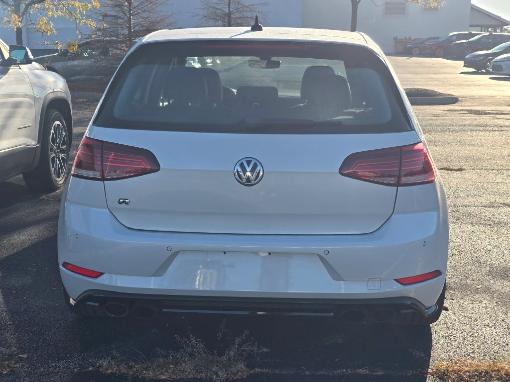 Used 2018 White Volkswagen DCC & Navigation 4Motion image 6