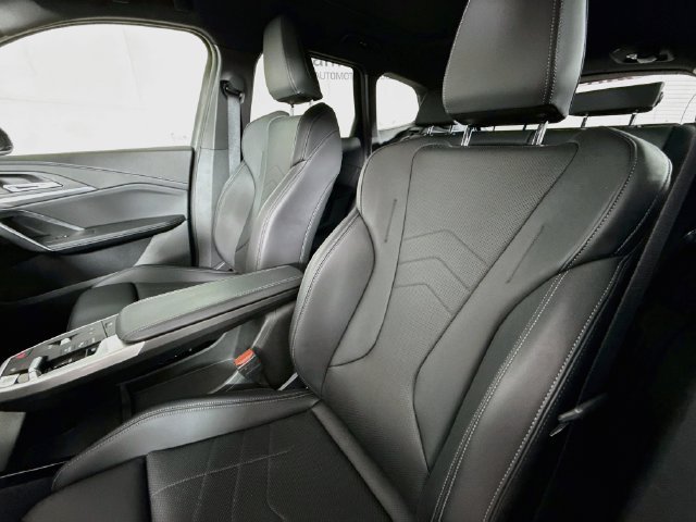 Used 2025 Blue BMW M35i image 22