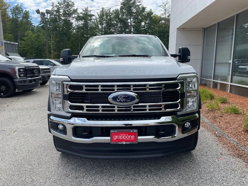 New 2026 OXFORD WHITE Ford XL image 3