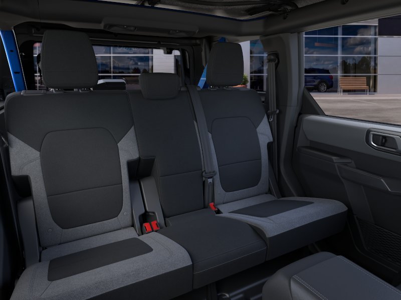2025 Ford Bronco 4-Door Base - Photo 11