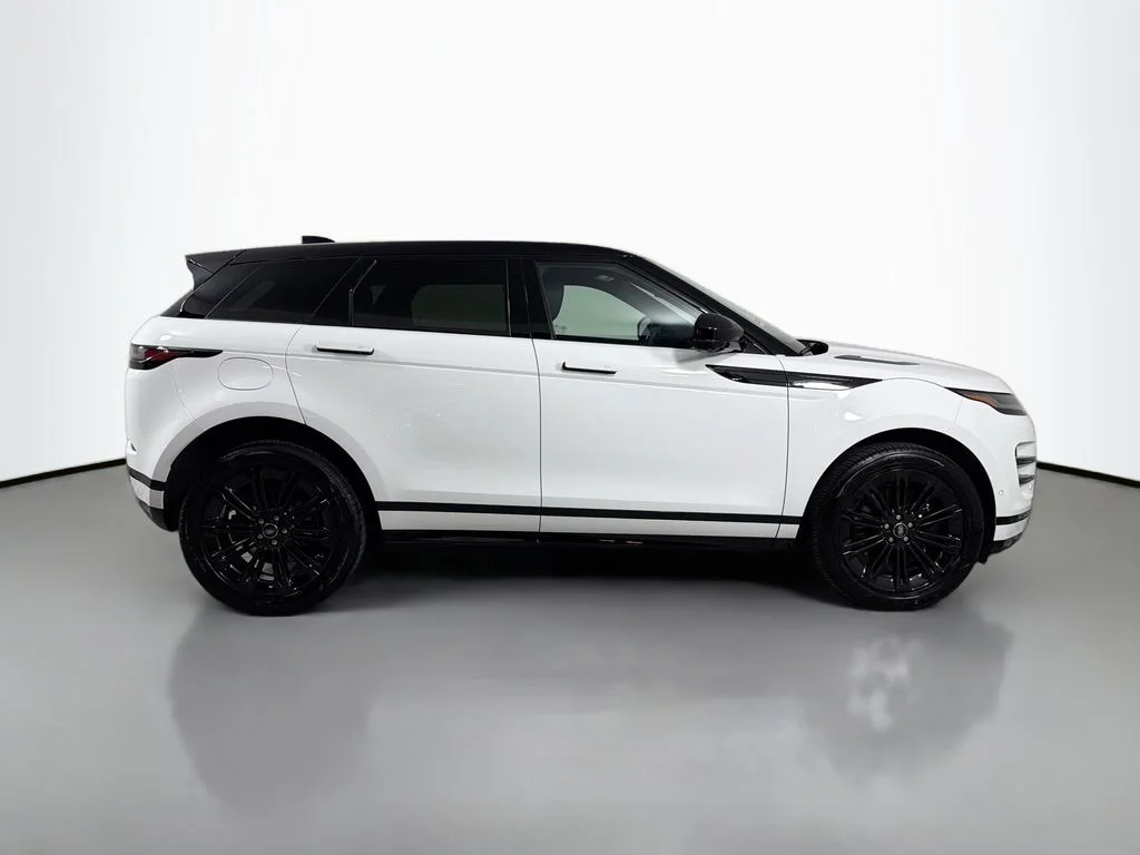Used 2026 White Land Rover Dynamic image 4