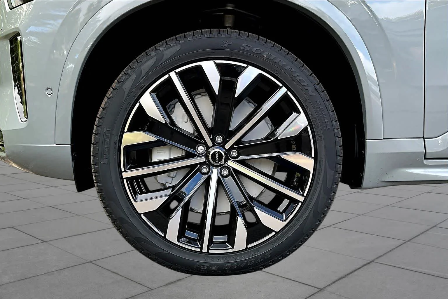 New 2026 Vapour Grey Volvo Plus image 16