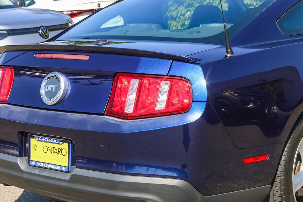 2010 Ford Mustang GT - Photo 9