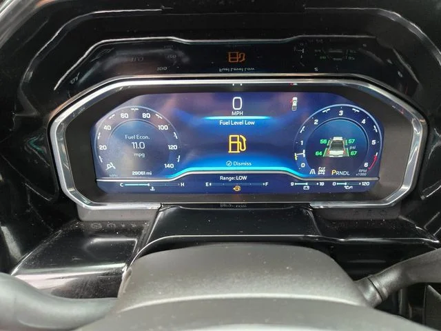 Used 2024 White Chevrolet LT image 33