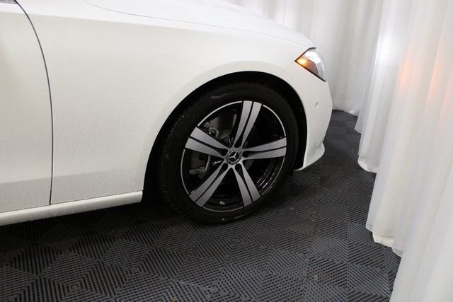 2025 Mercedes-Benz C-Class Sedan C 300 - Photo 10
