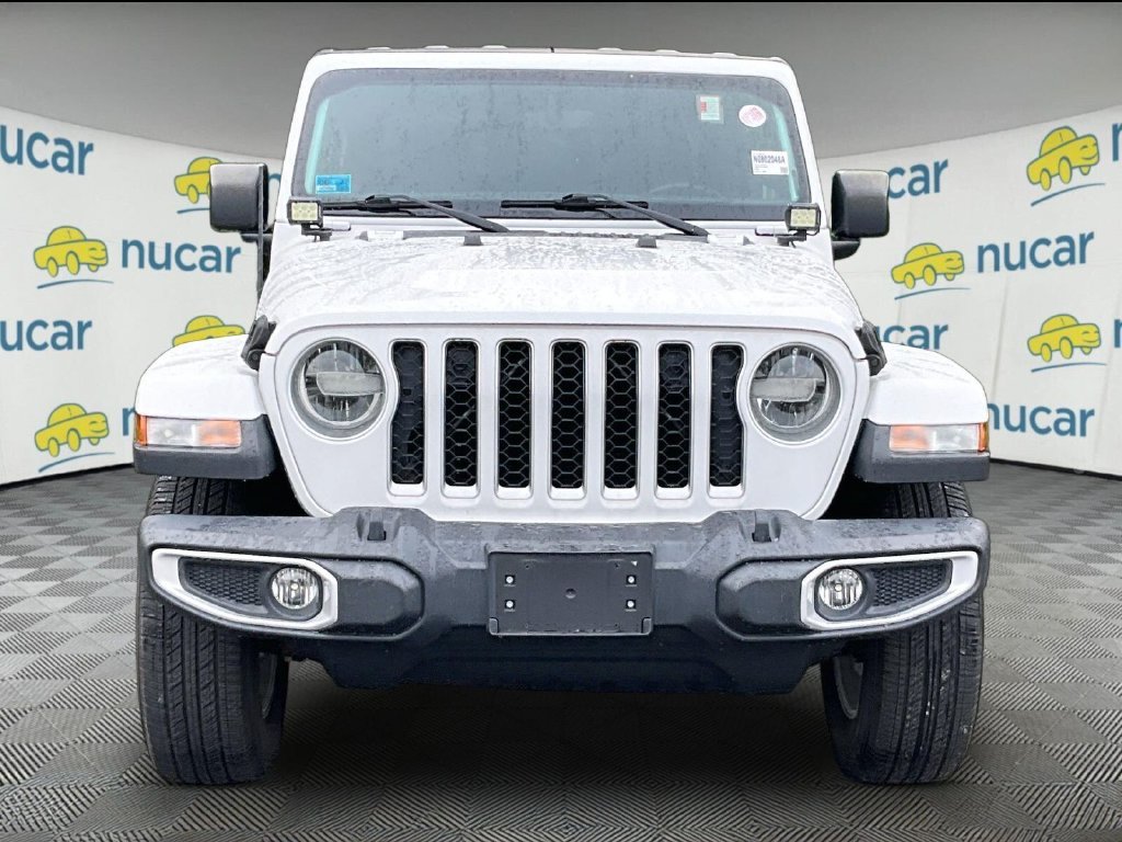 Used 2023 White Jeep Overland image 2