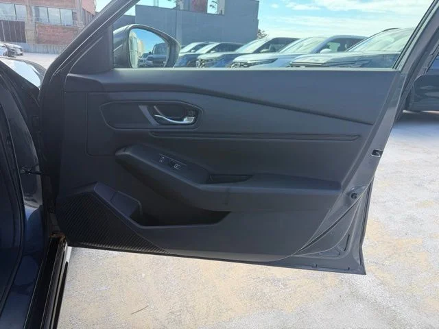Used 2023 Gray Honda EX-L image 17