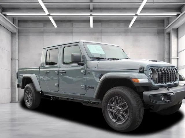 2026 Jeep Gladiator Sport S Auto's photo