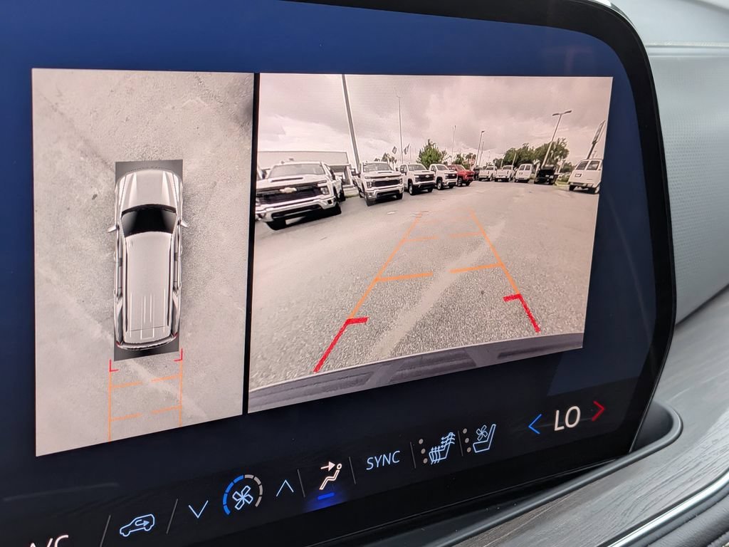 2025 Chevrolet Tahoe Premier - Photo 19