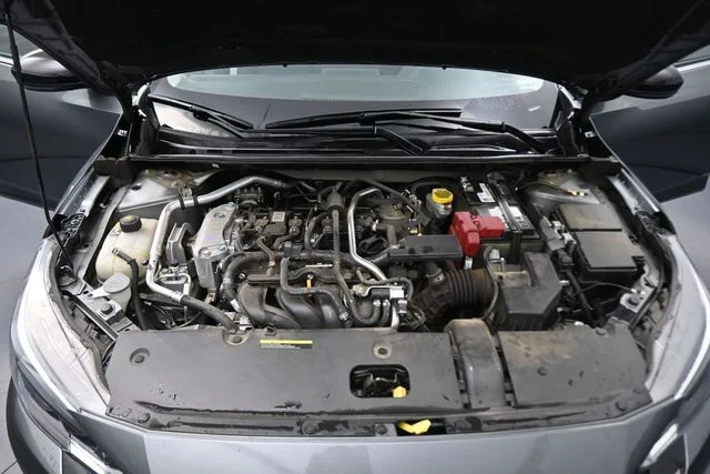Used 2025 Gray Nissan SR image 12