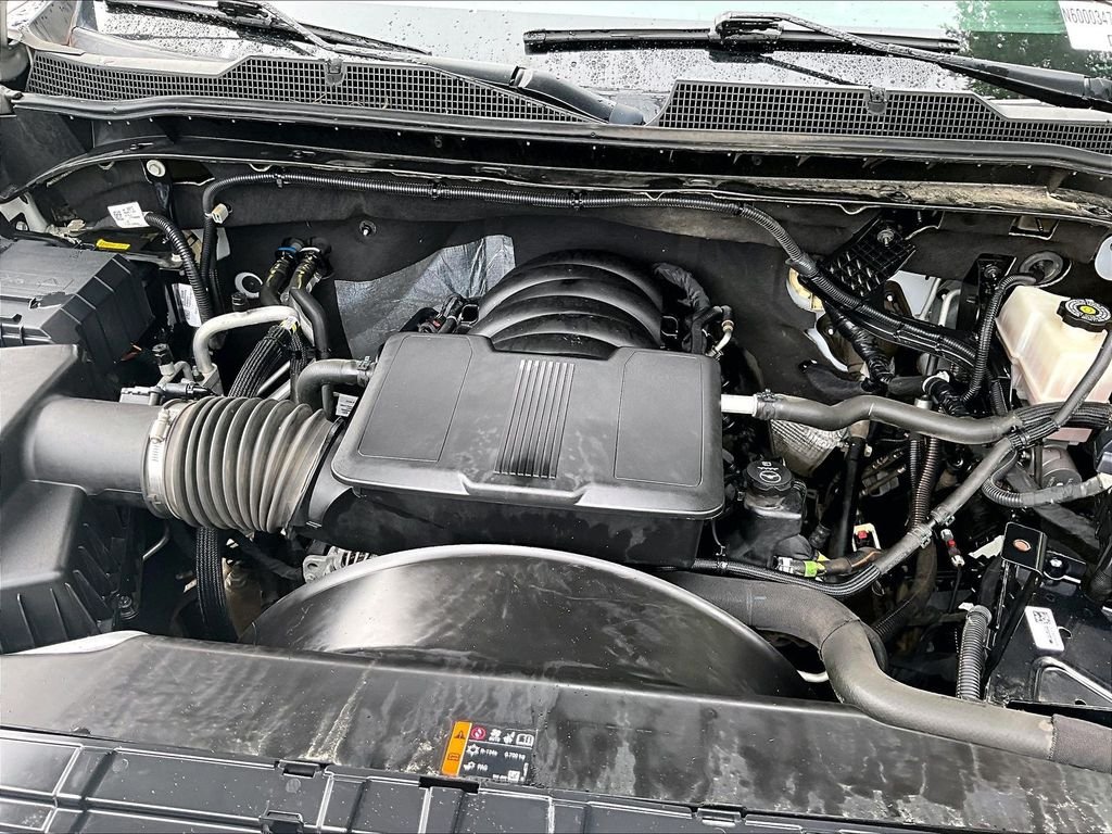 Used 2024 Summit White Chevrolet LT image 35