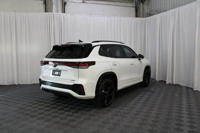 2025 Volkswagen Tiguan SE R-LINE BLACK - Photo 23