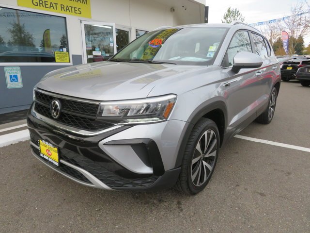 2024 Volkswagen Taos SE