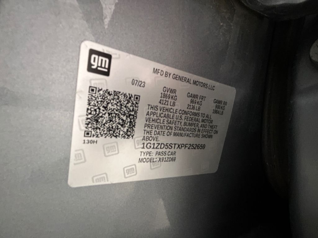 Used 2023 Gray Chevrolet LT image 20