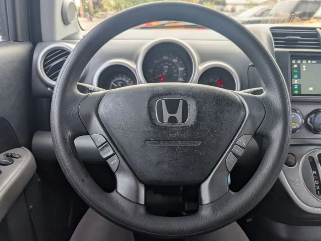 Used 2006 Black Honda EX-P image 10