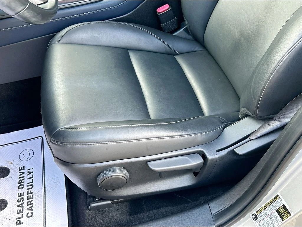 Used 2021 Sonic Silver Metallic Mazda Select image 19