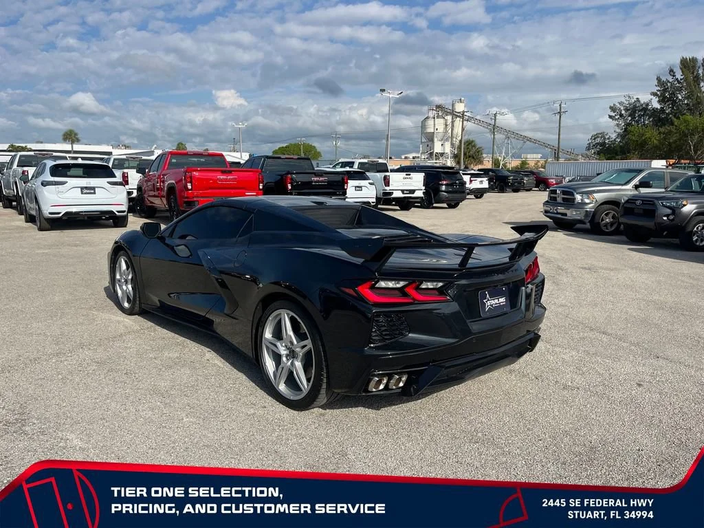 Used 2024 Carbon Flash Metallic Chevrolet 3LT image 5