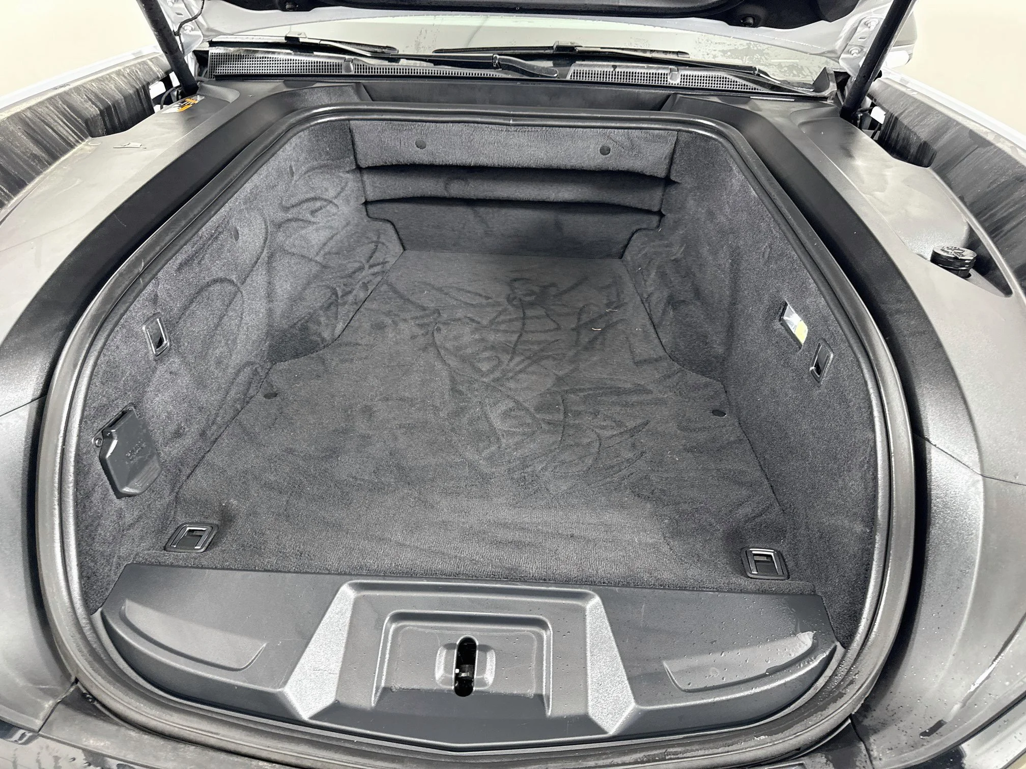 Used 2025 Summit White Cadillac Sport 1 image 34