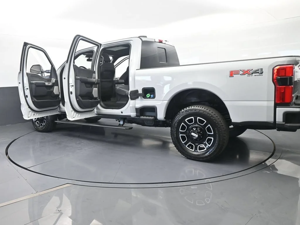 Used 2026 Gray Ford XL image 91