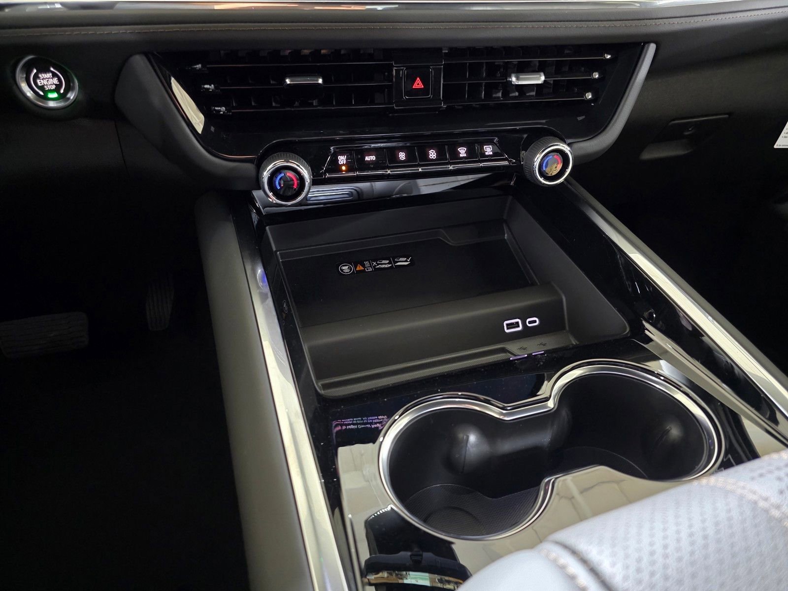 New 2026 Sterling Gray Metallic Chevrolet High Country image 30
