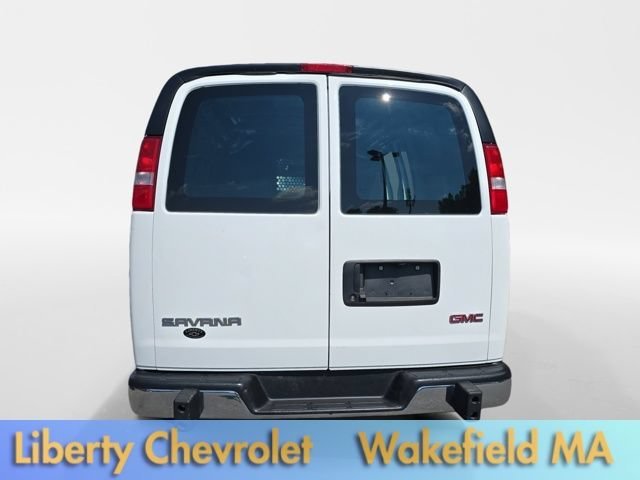 Used 2025 Summit White GMC Work Van image 6