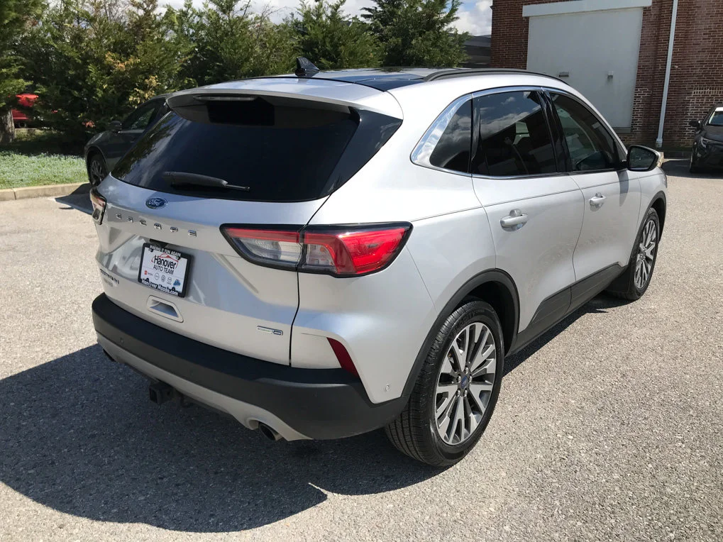Pre-Owned 2020 Ford Escape Titanium