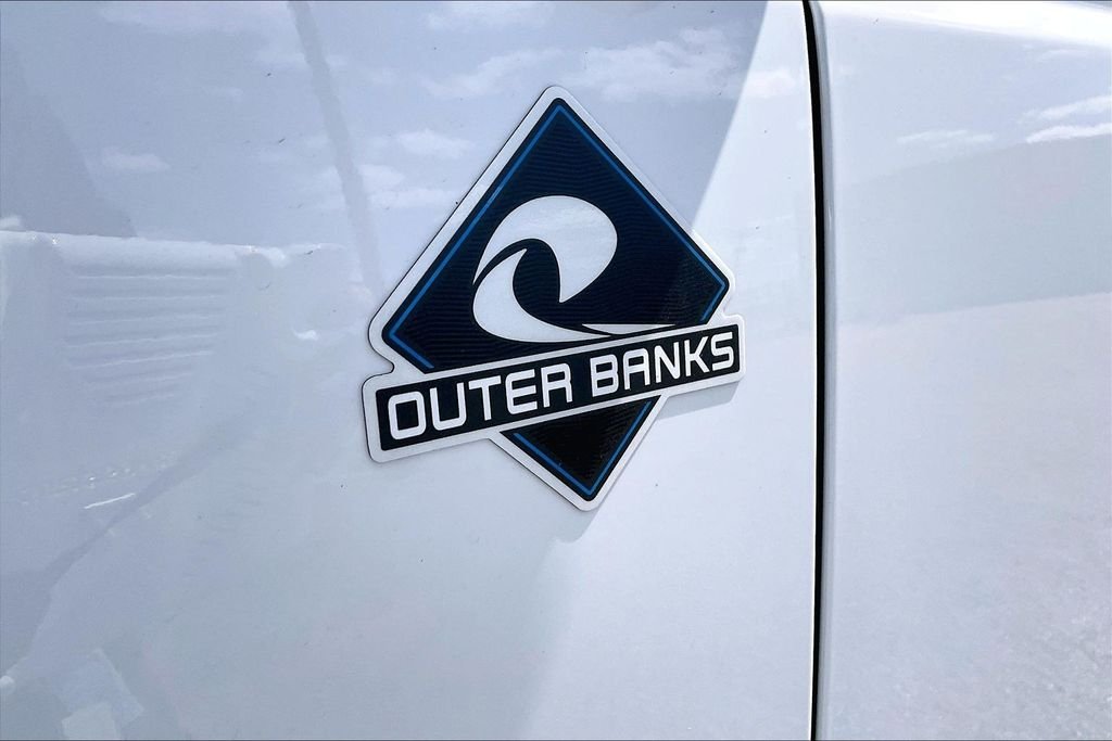 New 2026 Ford Bronco Outer Banks 4D Sport Utility