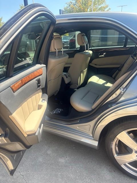 Used 2011 Palladium Silver Metallic Mercedes-Benz E 350 image 4