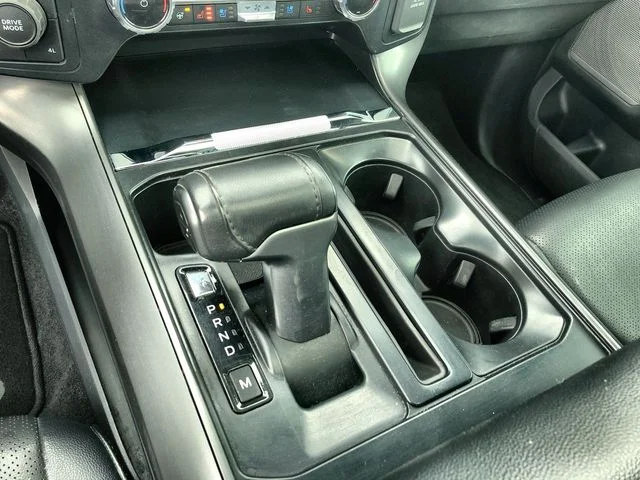 Used 2025 Silver Ford Lariat image 20