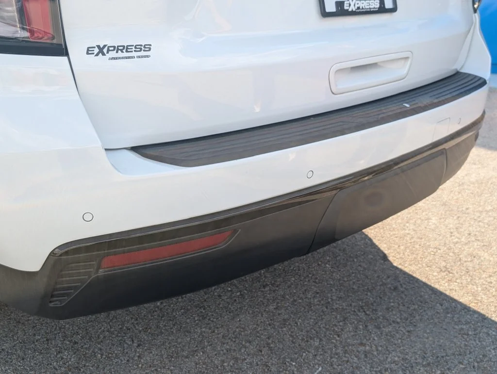 Certified Used 2023 White Chevrolet Z71 image 16