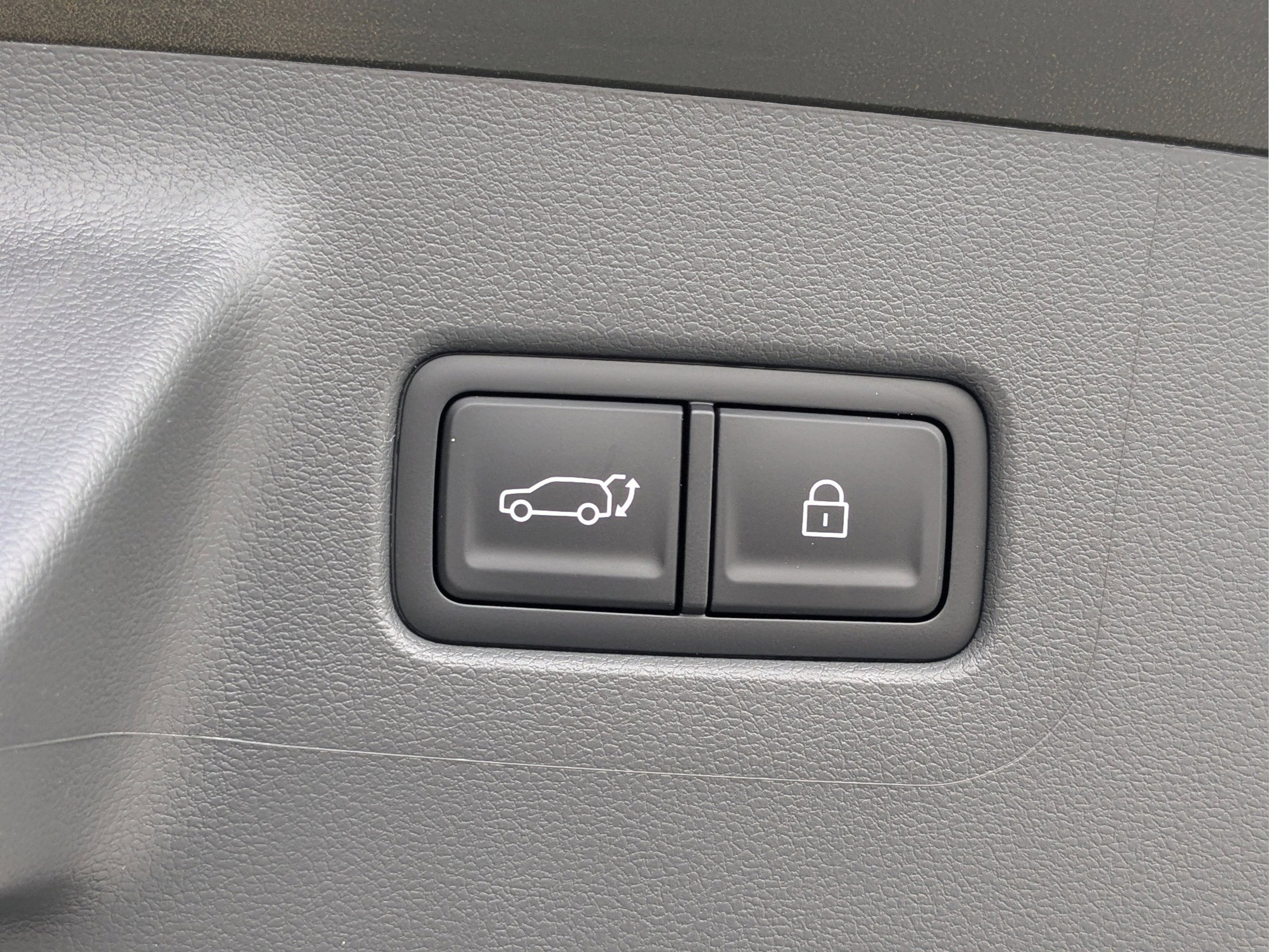 New 2026 Rockwood Green Hyundai SEL FWD image 15